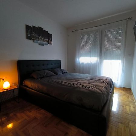 Apartman Zivic Ni Extérieur photo